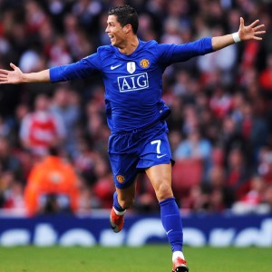 体育竞猜网站-逆流成王，凯恩在TES比赛中惊天逆转，势不可挡引爆热议！逆流成王！凯恩惊天逆转TES震惊全场